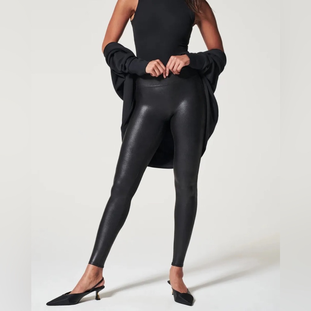 Spanx • Faux Leather Legging